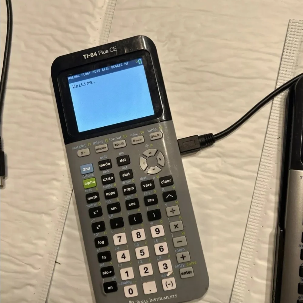 Texas Instrument TI 84 Plus CE Ti Nspire CX II CAS Graphing Calculator DataCable